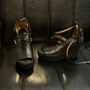 Givenchy Black Leather Star Open Toe Espadrille Wedge Sandals